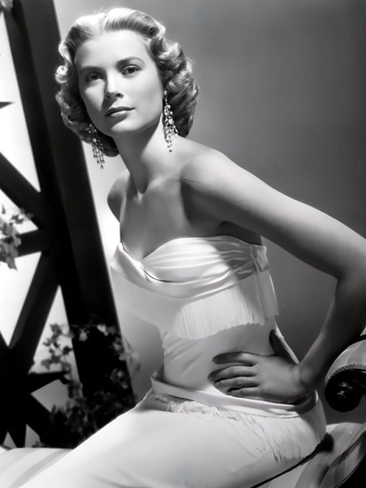 Grace Kelly 8.5 x 11 Black & White Photograph Art Print Photo Picture Collectibles:Photographic Images:Photographs Style Your Walls